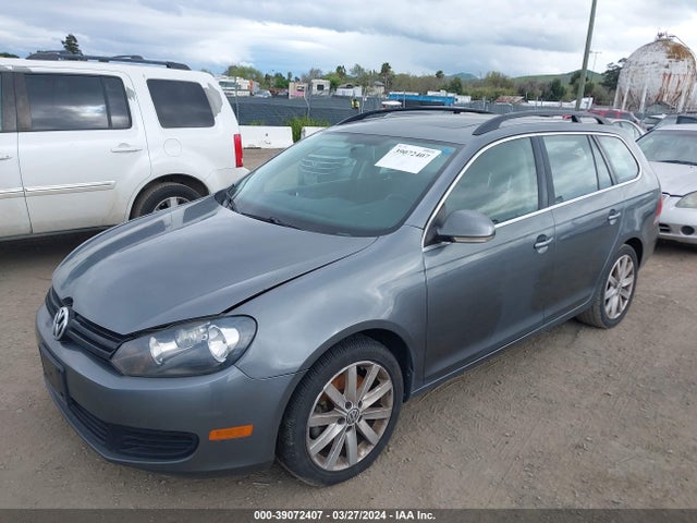 3VWPL7AJ0EM600329 Volkswagen Jetta Sportwagen 2.0l Tdi
