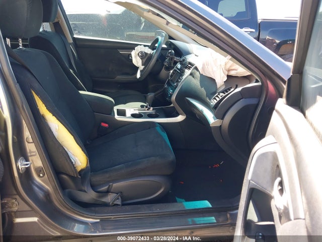Nissan Altima 2.5 S 2015 1N4AL3AP8FN347263 Image 5