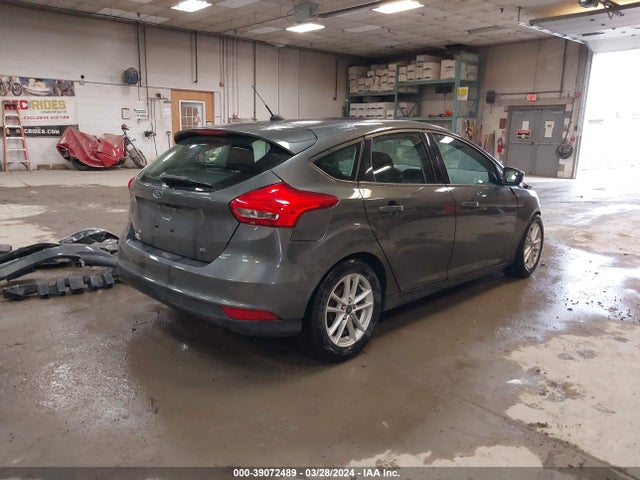 Ford FOCUS SE 2015 1FADP3K25FL213195 Image 4