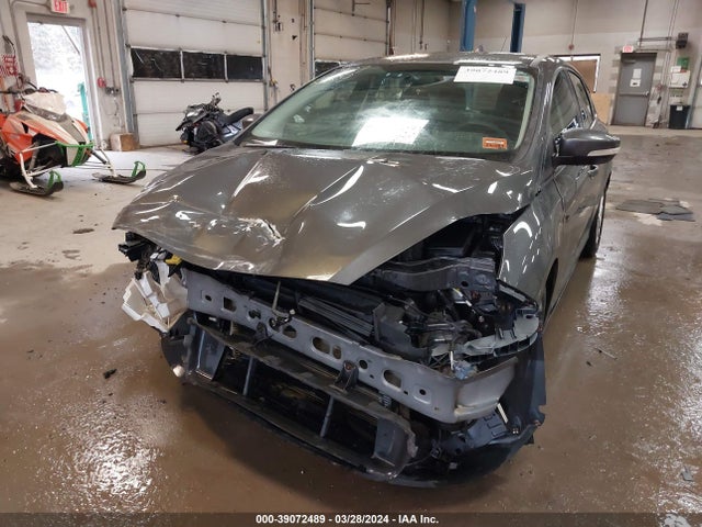 Ford FOCUS SE 2015 1FADP3K25FL213195 Image 6