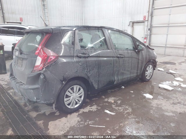 Honda FIT LX 2017 3HGGK5H55HM709023 Image 4