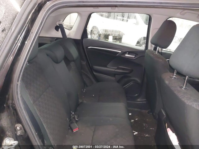 Honda FIT LX 2017 3HGGK5H55HM709023 Image 8