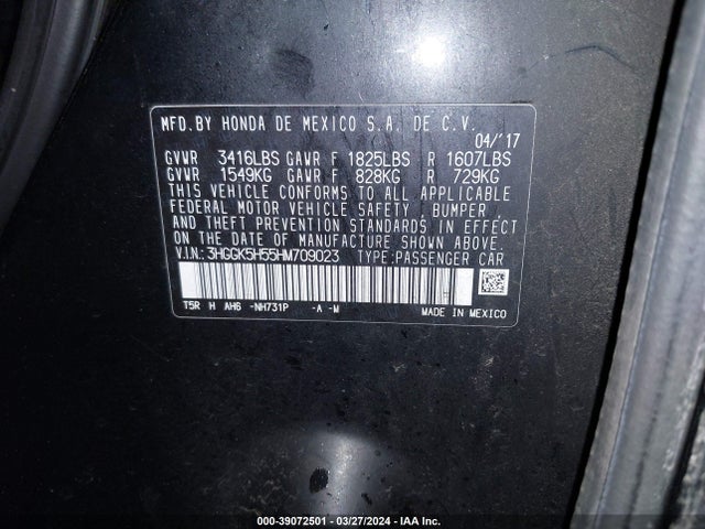 Honda FIT LX 2017 3HGGK5H55HM709023 Image 9