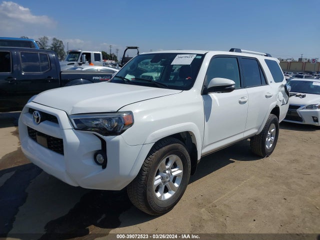 Toyota 4runner Sr5 Premium 2023 JTEFU5JR1P5281310 Image 2