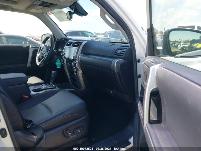 Toyota 4runner Sr5 Premium 2023 JTEFU5JR1P5281310 Image 5