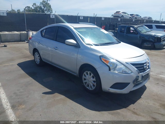 Nissan Versa 1.6 Sv 2019 3N1CN7AP3KL844481 main image