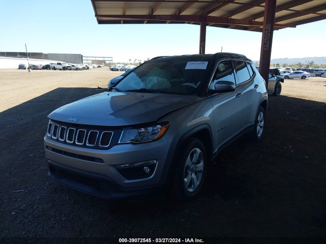 3C4NJCBB7LT158815 Jeep Compass Latitude Fwd