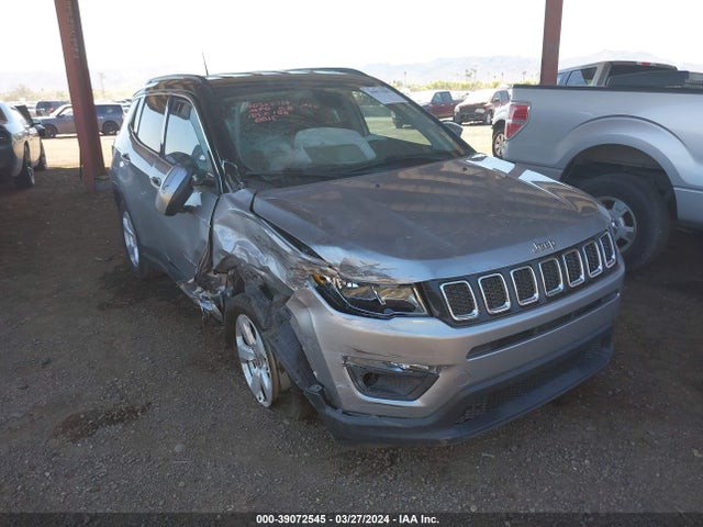 3C4NJCBB7LT158815 Jeep Compass Latitude Fwd