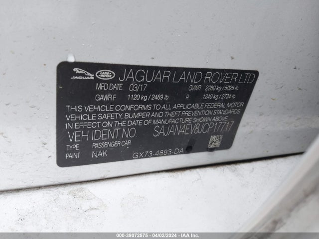 2018 JAGUAR XE SAJAN4EV8JCP17717 Photo 8