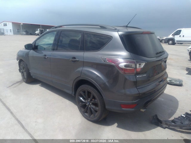 Ford Escape Titanium 2017 1FMCU0J94HUA13400 Image 3