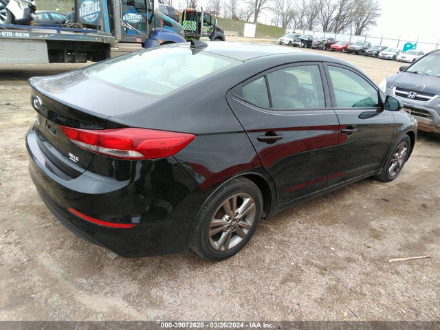 Hyundai ELANTRA SE 2017 5NPD84LF4HH021207 Image 4