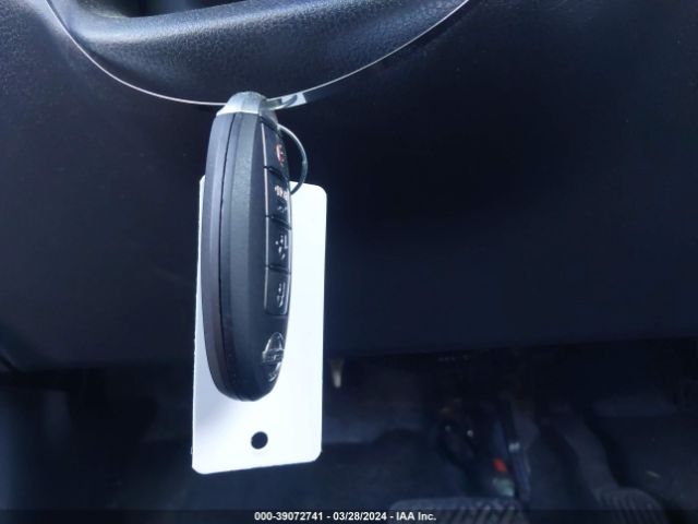 3N1CN7AP1FL824249 Nissan Versa 1.6 Sl