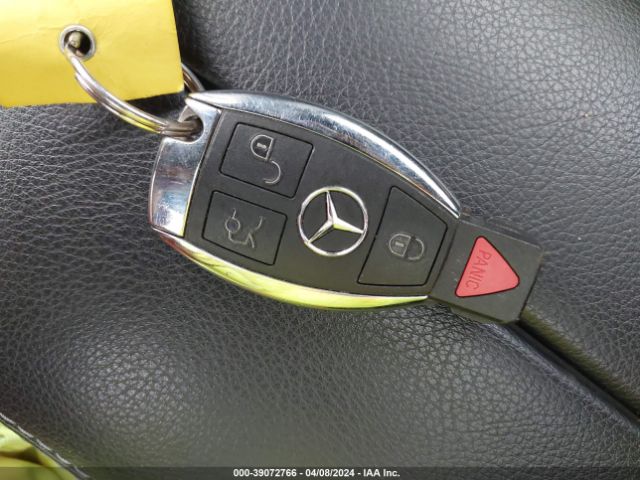 WDDWJ4JB2HF517507 Mercedes-Benz C 300