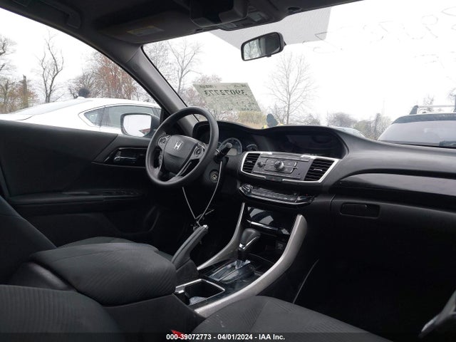 Honda ACCORD LX 2016 1HGCR2F33GA054933 Image 5