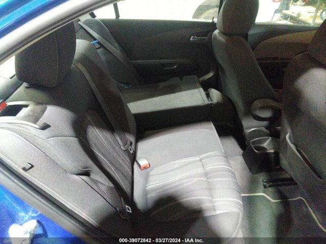 Chevrolet Sonic Lt Auto 2017 1G1JD5SH4H4104660 Image 8