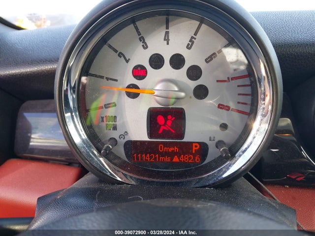 2008 MINI COOPER S CLUBMAN WMWMM33518TP89300 Photo 6