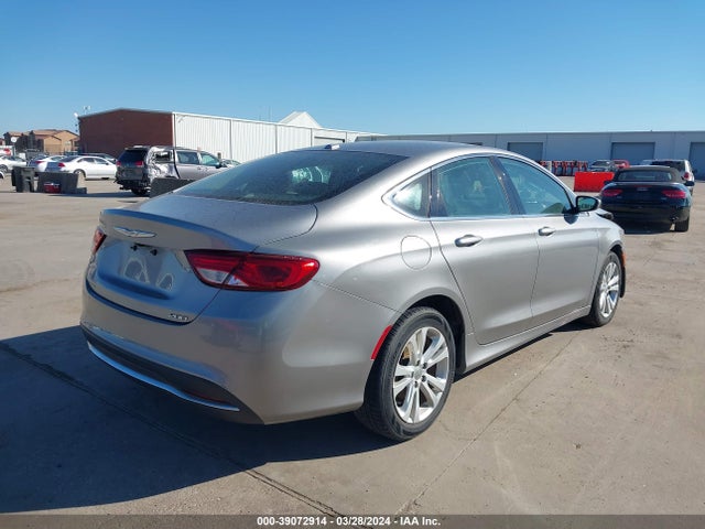 Chrysler 200 Limited 2016 1C3CCCAB5GN105947 Image 4