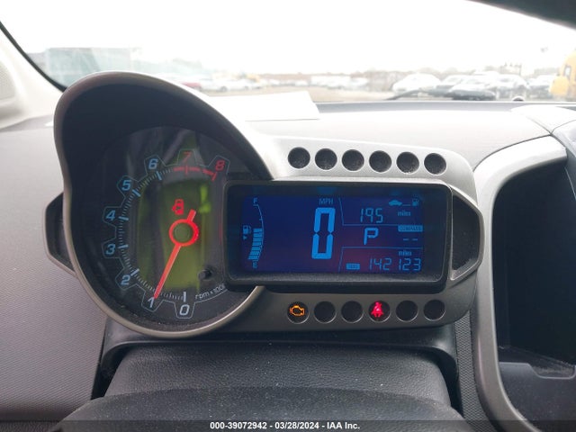 Chevrolet Sonic Ltz Auto 2016 1G1JE6SB1G4134535 Image 7