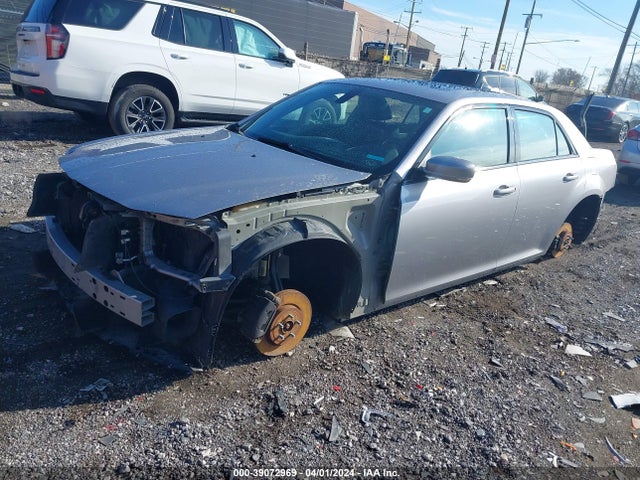 Chrysler 300 300s Awd 2018 2C3CCAGG4JH146156 Image 2