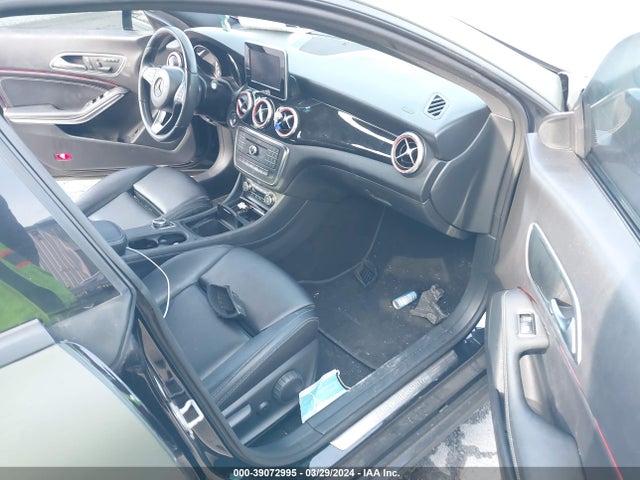 Mercedes-Benz CLA 250 4MATIC 2016 WDDSJ4GB8GN296845 Image 5