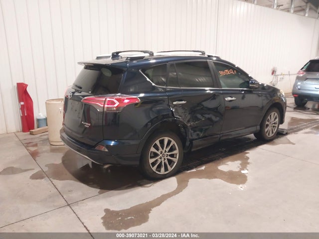 2T3DFREV4HW544663 Toyota Rav4 Platinum