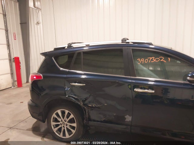 2T3DFREV4HW544663 Toyota Rav4 Platinum