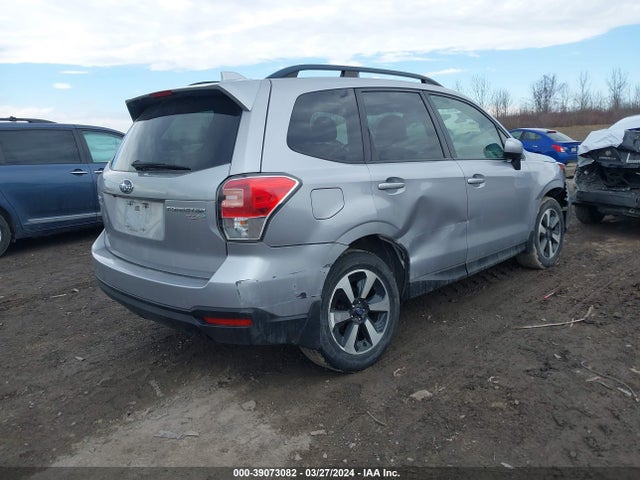 Subaru Forester 2.5i Premium 2017 JF2SJAEC3HH594547 Image 4