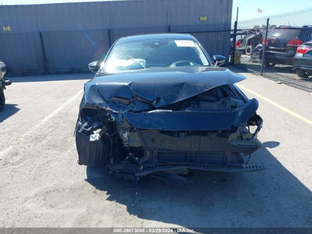 3MZBPAEM1KM100675 Mazda Mazda3 Premium Package