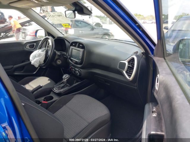KNDJ63AU7M7745668 KIA Soul Gt-line