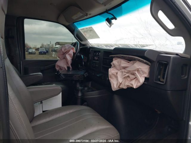 1GTW7AFG6J1313839 GMC Savana 2500 Work Van