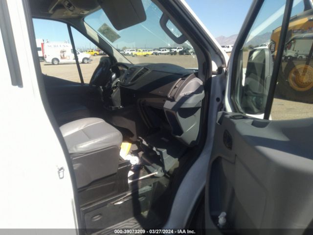 1FMZK1CM5FKB06619 Ford Transit-150 Xl