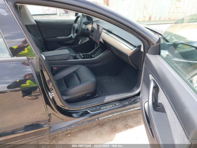5YJ3E1EBXKF388762 Tesla Model 3 Long Range/performance