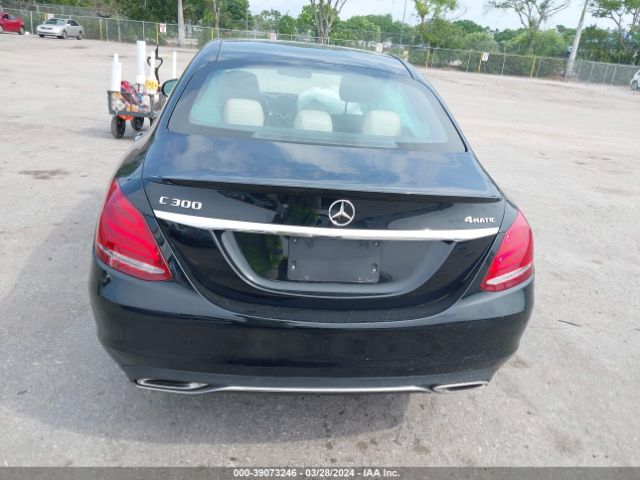 55SWF4KB6JU266302 Mercedes-Benz C 300 4matic