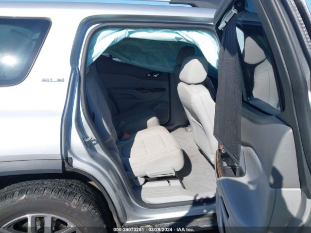 1GKKNLLA1JZ123923 GMC Acadia Sle-2