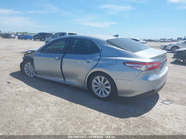 Toyota CAMRY LE 2020 4T1L11AK3LU908919 Image 3