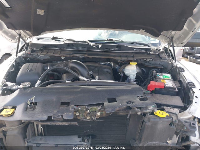 3C6RR6LT2HG548716 RAM 1500 Big Horn  4x2 5'7 Box