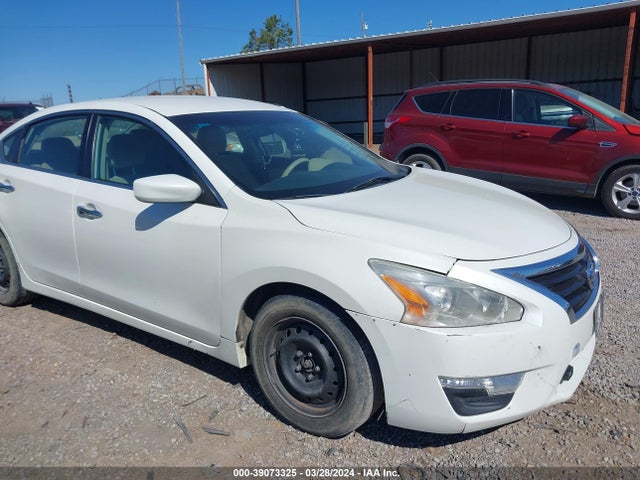 Nissan Altima 2.5 S 2015 1N4AL3AP4FN401271 главное изображение