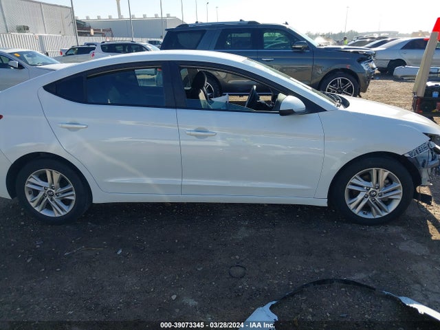 Hyundai ELANTRA SEL 2019 5NPD84LF0KH403211 Image 13