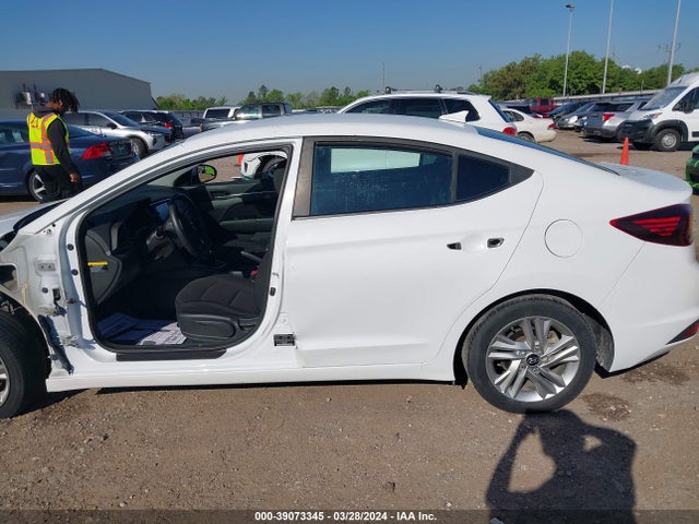 Hyundai ELANTRA SEL 2019 5NPD84LF0KH403211 Image 14