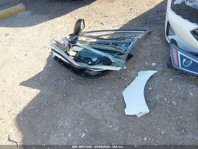 Hyundai ELANTRA SEL 2019 5NPD84LF0KH403211 Image 17