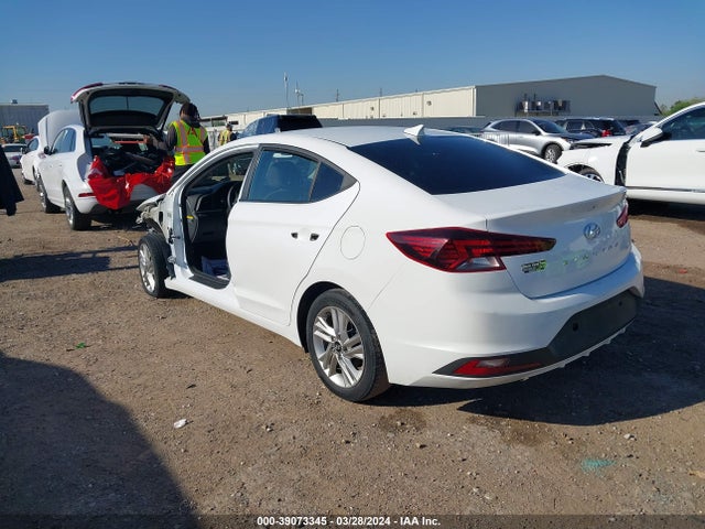 Hyundai ELANTRA SEL 2019 5NPD84LF0KH403211 Image 3