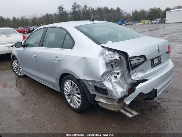 3VWL17AJ0GM315007 Volkswagen Jetta 1.8t Sel