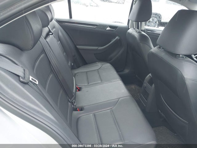 3VWL17AJ0GM315007 Volkswagen Jetta 1.8t Sel