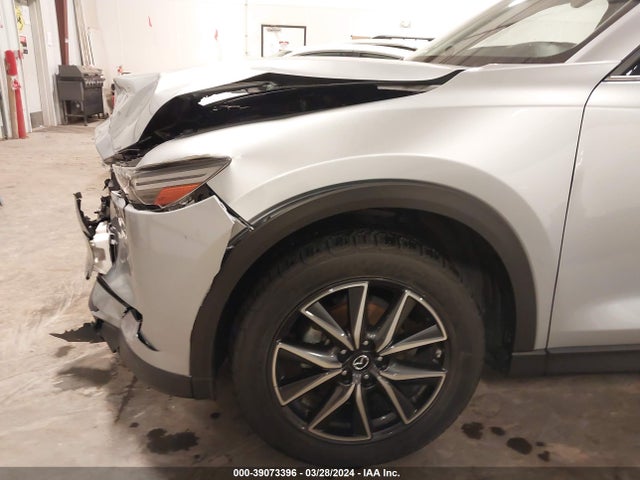 Mazda Cx-5 Grand Touring 2017 JM3KFBDL6H0196309 Image 17