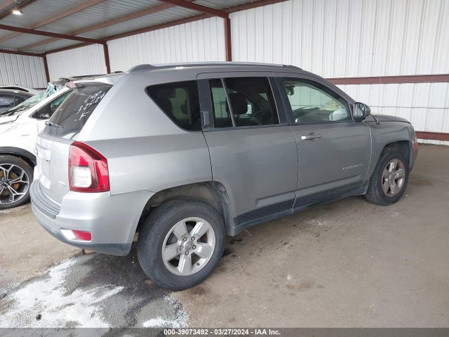 1C4NJCEB7HD160816 Jeep Compass Latitude Fwd
