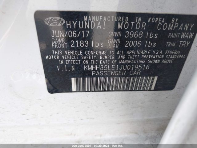 KMHH35LE1JU019516 Hyundai ELANTRA GT