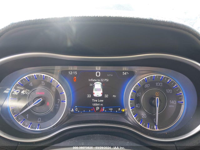 2C3CCAAG5FH802090 Chrysler 300 Limited