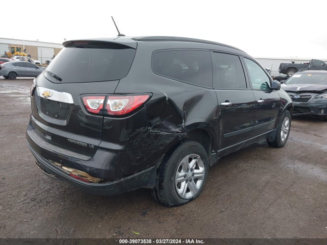 Chevrolet Traverse Ls 2015 1GNKRFED0FJ278422 Image 4