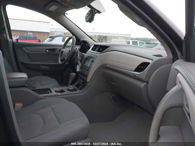 Chevrolet Traverse Ls 2015 1GNKRFED0FJ278422 Image 5