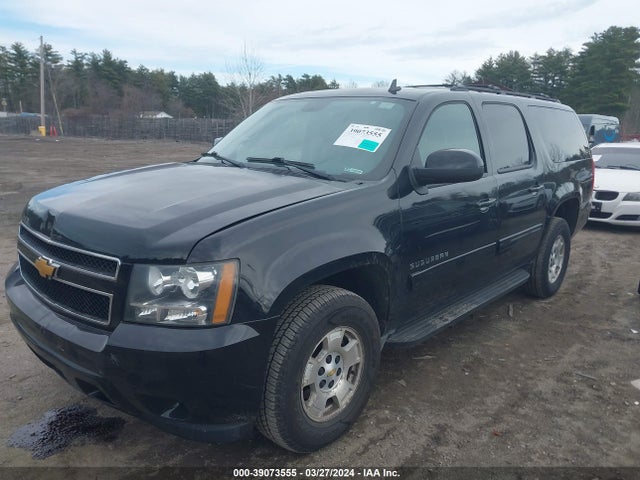 Chevrolet Suburban 1500 Ls 2014 1GNSKHE73ER240354 Image 2